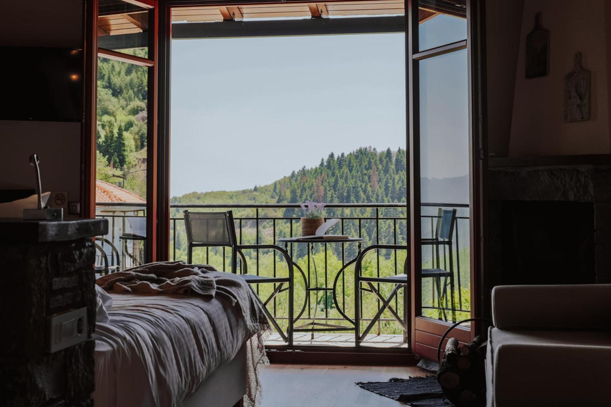 Rouista Tzoumerka Resort Vourgareli Cameră foto
