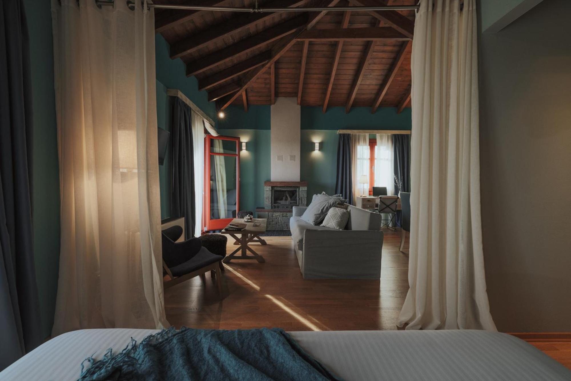 Rouista Tzoumerka Resort Vourgareli Cameră foto
